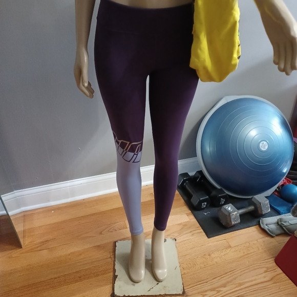 PUMA NEW With tags, full length workout tights with moisture management - Picture 1 of 7